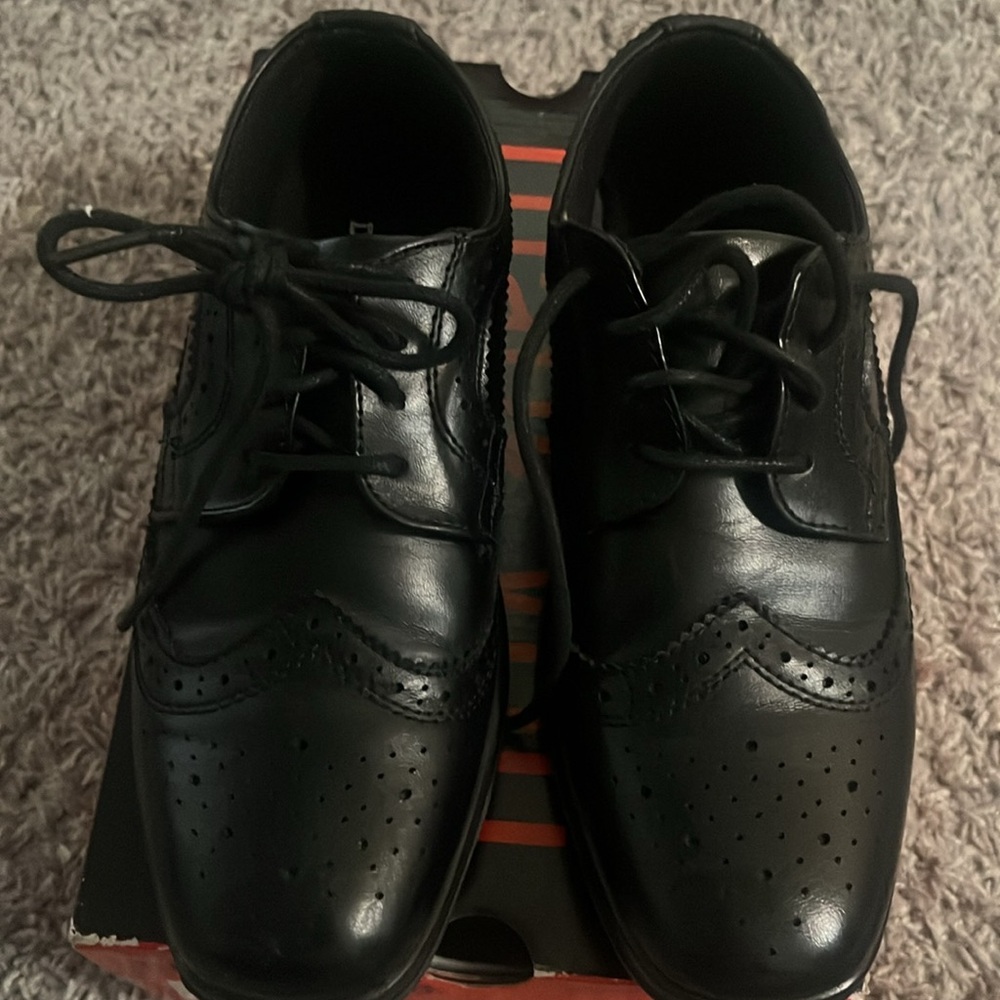 Deer Stags dress shoe